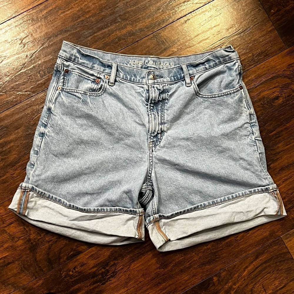 American Eagle Outfitters Jean Shorts High Rise Baggy, Women's Size 12 - Picture 2 of 10
